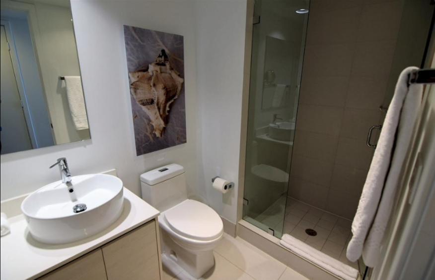 Studio In Hallandale 2 Beds ฮาลลันเดลบีช ภายนอก รูปภาพ